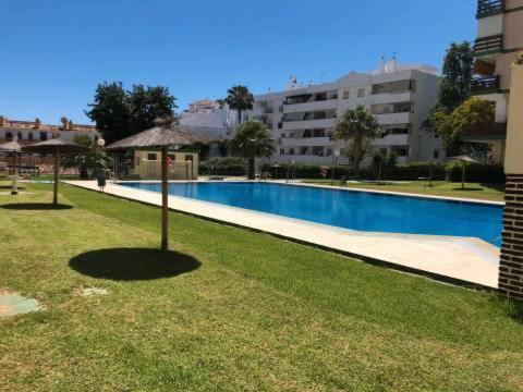 Апартаменти Costa Del Sol Бенальмадена Екстер'єр фото